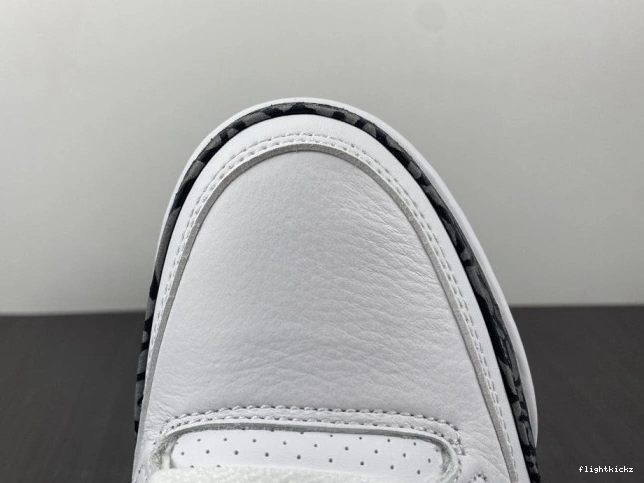 Jordan Retro CT8532-105 3 Air 'Dark Iris' 1127